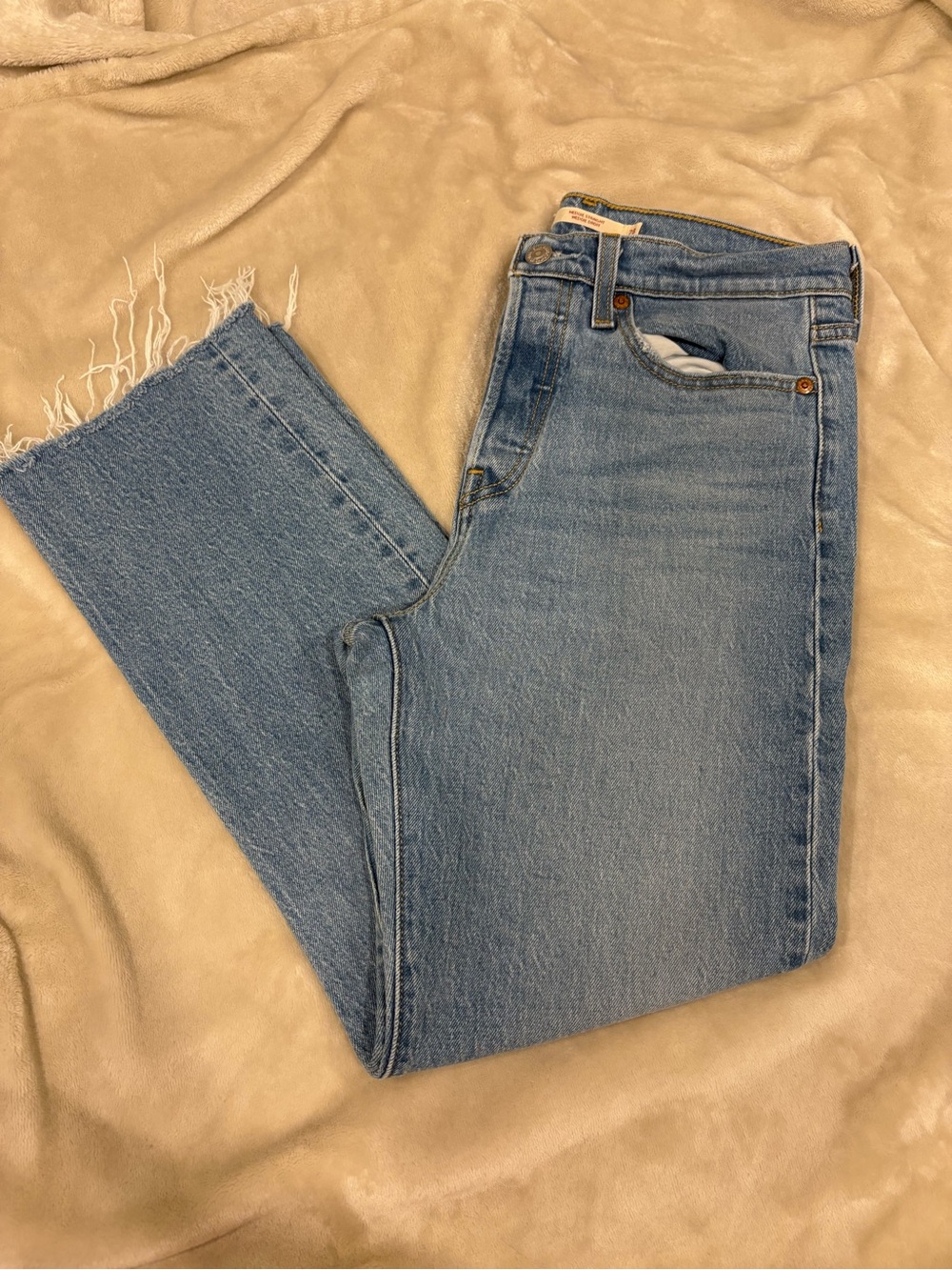 Levi’s Wedgie Straight
